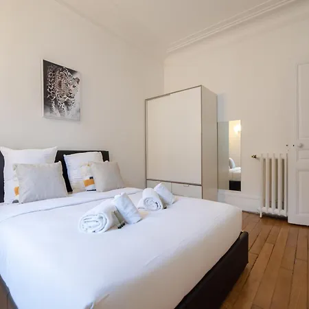 Amazing Flat - Near Champs-elysees 公寓 *